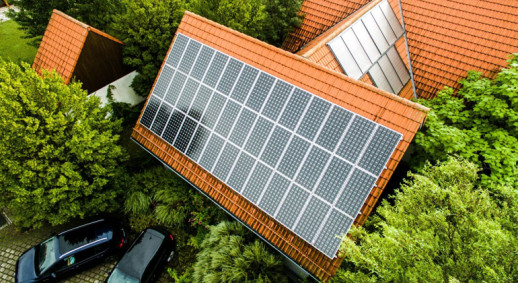 solnechnaya-elektrostantsiya-_besproigryshnaya-situatsiya-dlya-koshelka