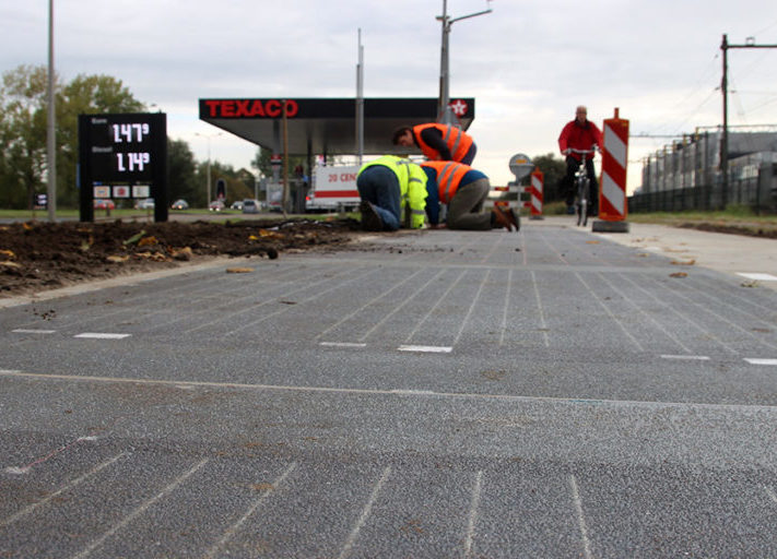 Solaroad_Niederlande_Solarstrasse_Radweg