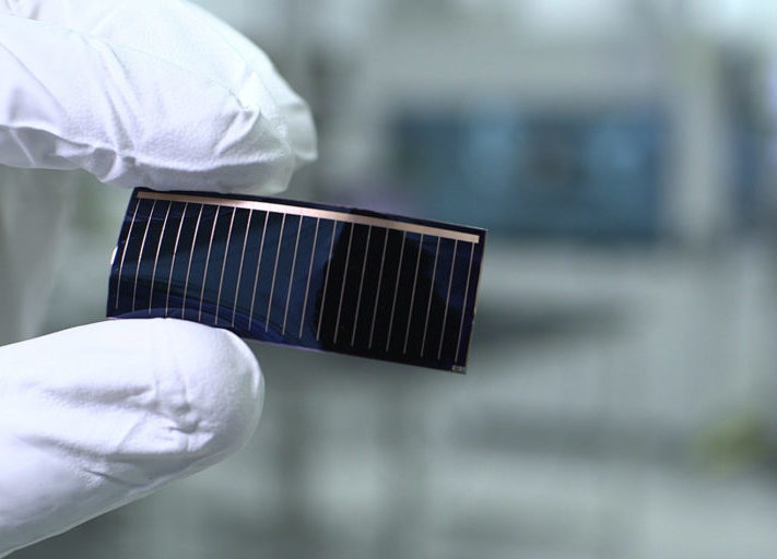 Audi_Hanergy_Alta_Devices_Duennschicht_Solarmodule_Solardach_Elektroauto-1024x512