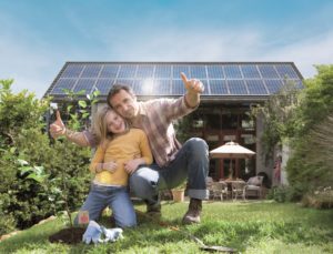 Haus-Vater-Tochter-IBC-SOLAR-2016-300x229