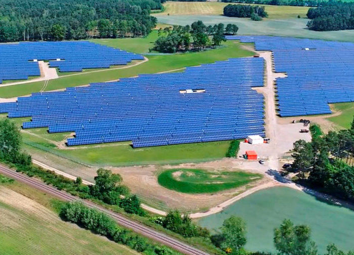 Solarpark_Spreegas_Gasag_Brandenburg_Deutschland_Ausschreibung_2017-1024x512