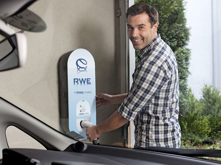 102-tankstelle-rwe_NzY1NTQ2Wg