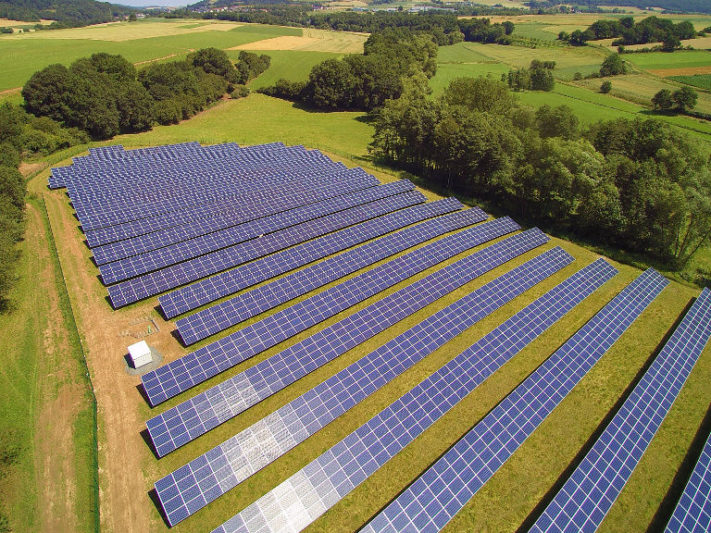 750-kw-anlage-ibc-solar-web-pv_NzkyMDMxWg