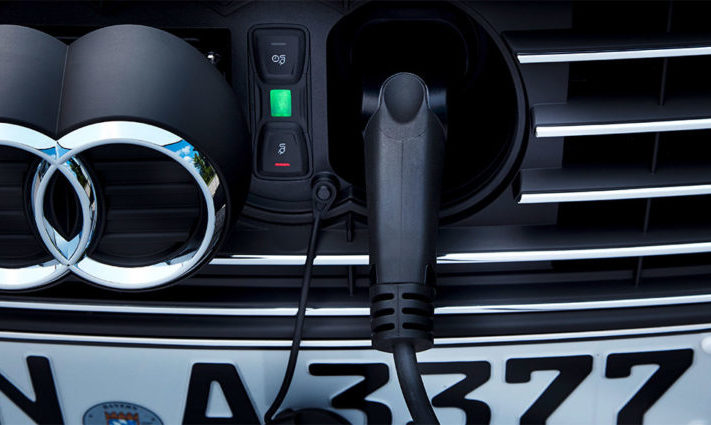 Audi_Elektroauto_Batteriefertigung