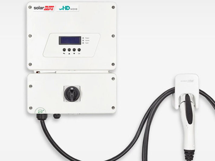 Solaredge_инвертор с зарядным устройством