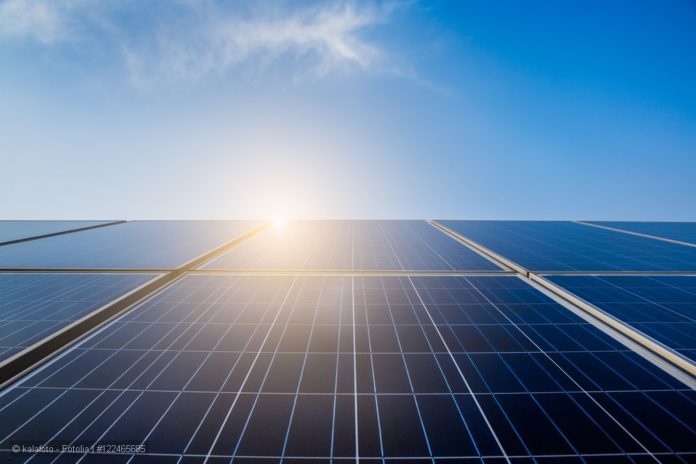 solar_panels_transforming_sunlight_into_energy_china