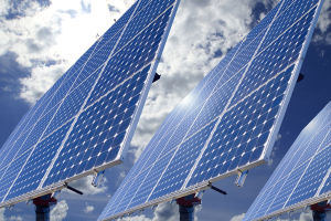 energie,strom,elektrizitaet,alternativ,sonnenenergie,sonnenkollektor,himmel,firmament,solarzellen,leuchten,leuchtet,hell,blendend,leuchtend,licht,heiter,lichterloh,lichterfuellt,strahlend,sonnig,himmelskoerper,sonne,wolken,blau,umwelt,technik,sonnenstrahlen,spiegelung,energiegewinnung,erneuerbar,solar,energiewirtschaft,solarenergie,silicium,hochtechnologie,elektroindustrie,spitzentechnologie,klar,wolkenlos,unbewoelkt,wolkenfrei,hightech,hintergrund,photovoltaik,fotovoltaik,tag,natur,voltaik,solarkollektor,solartechnik,sonnenkollektoren