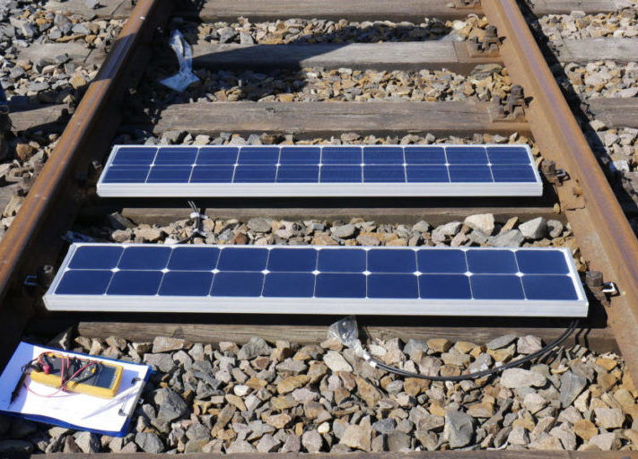 Bankset_Energy_Schienen_Solarmodule_Deutschland_Schweiz-1024x512