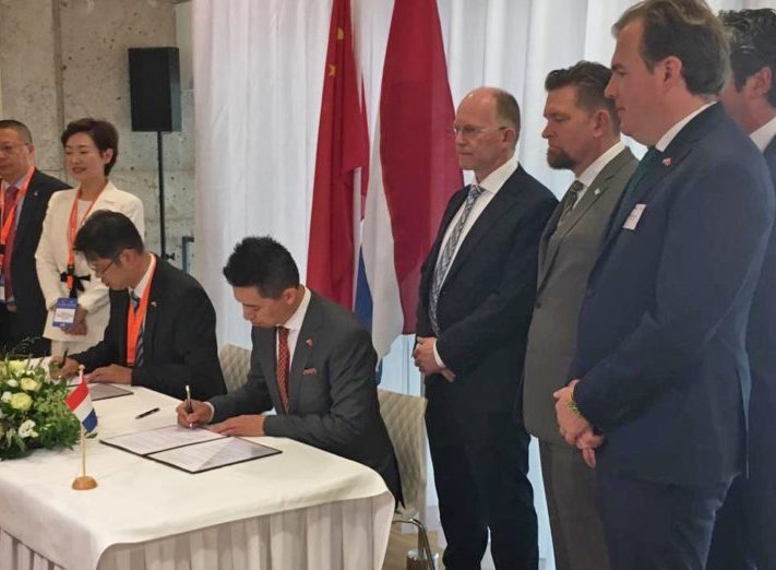 Signing_Ceremony_Lithium_Werks_Contracsdsdft-1024x522