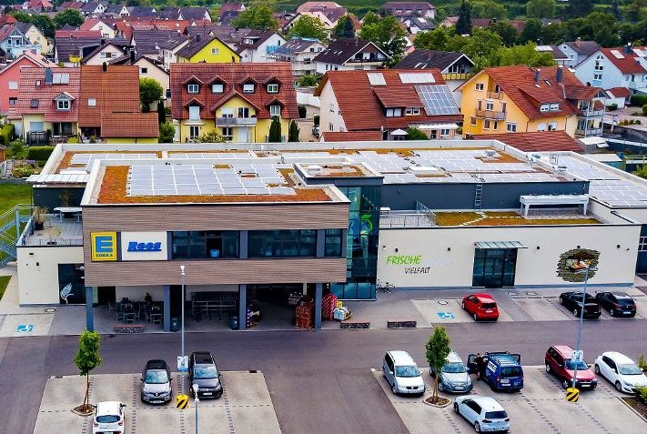 Супермаркеты сети Edeka в Германии переходят на солнечную электроэнергию