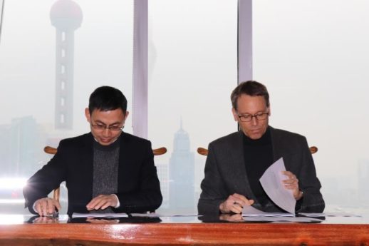 The ceremony for the signing of a module supply contract between Risen Energy and DTEK