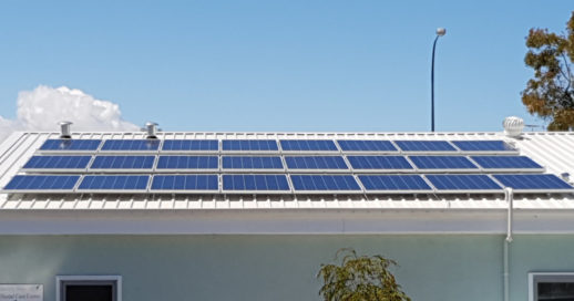 solar-panels-roof-192645