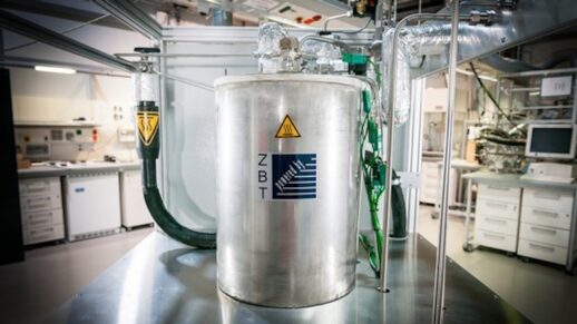 Ammoniak-Cracker_Zentrum_fuer_BrennstoffzellenTechnik_GmbH