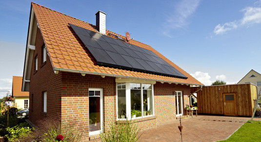 einfamilienhaus-cenpac-5kw-centrosolar-ag-web-pv_ODk4MzYzWg