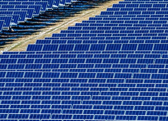 IBC-SOLAR-Symbolbild-Solarpark-1024x512