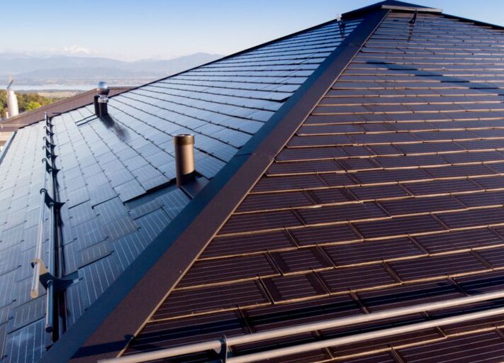 Freesuns_Solarziegel_Schweiz-e1586164268695-1024x512
