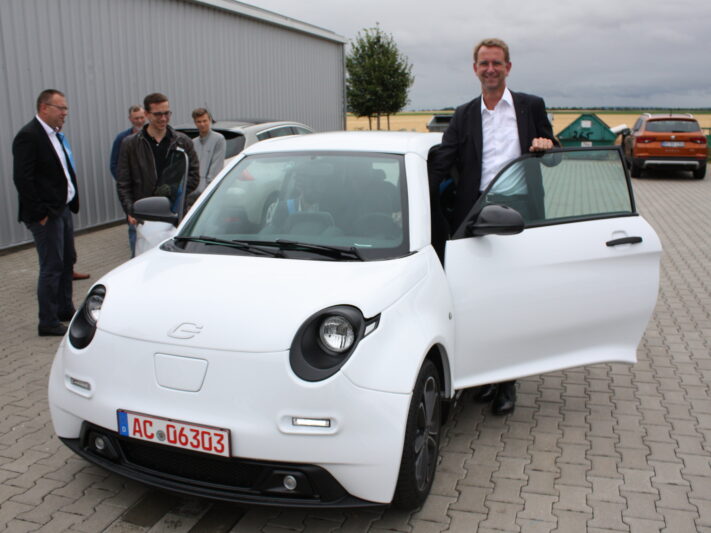 Vorstellung des E-Go beim Tag der offenen Tür der Priogo ag in Zülpich.