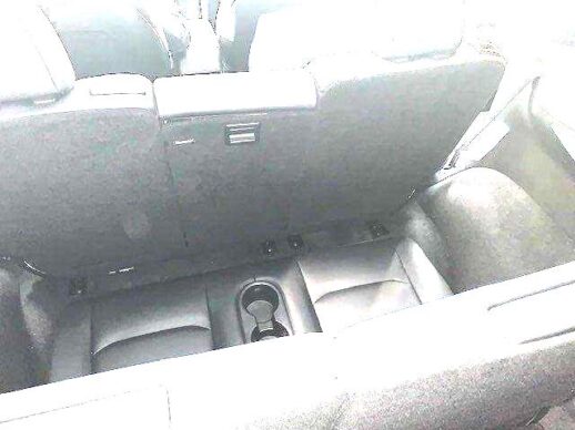 legroom-3rd-row_tesla_model_y_1