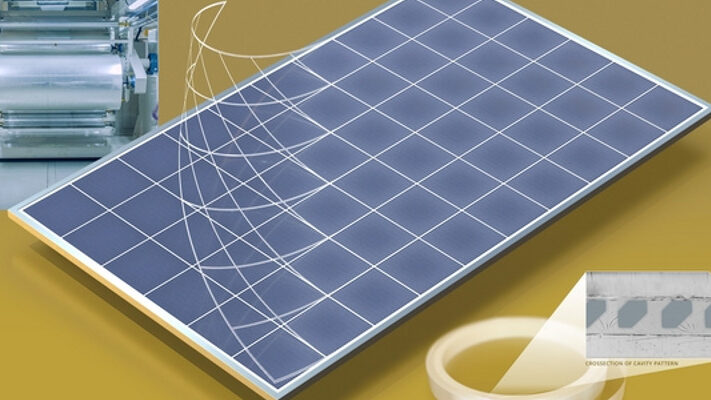 ICS_Solarfolie_SEO_Technologie_Rolle_zu_Rolle_Herstellungsverfahren