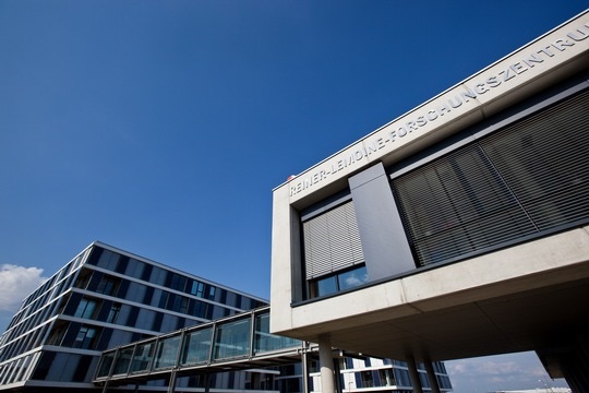 Reiner Lemoine research center Thalheim, exterior view