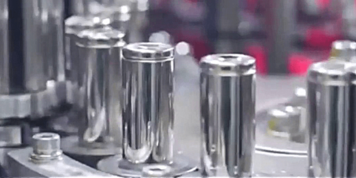tesla-batteriezelle-battery-cell-2020-01-min