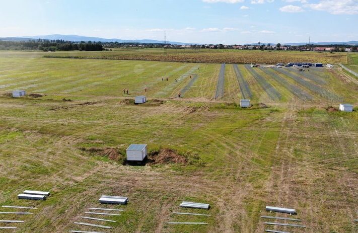Steag_Photovoltaik-Solarparks_Ungarn-800x463