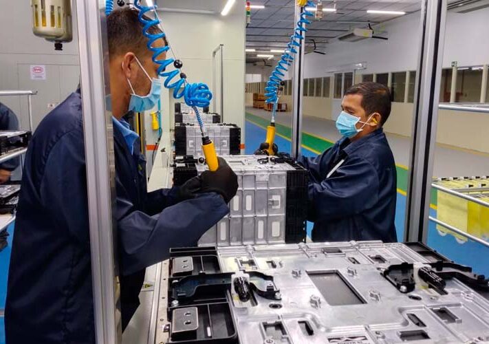 byd-abre-oficialmente-en-brasil-su-primera-fabrica-de-baterias-de-litio-fosfato-de-hierro-8656A