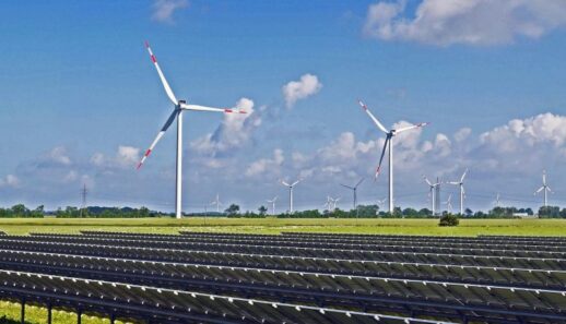 obnovitelne-zdroje-vetrne-fotovoltaicke-elektrarny-800x459