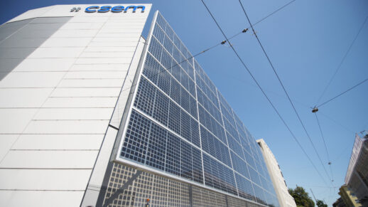 Die Solarfassade rentiert sich trotz der eingangs höheren Investitionskosten. In den meisten Fällen ist sie wirtschaftlicher als eine herkömmliche Fassade - und in allen Fällen nachhaltiger.
