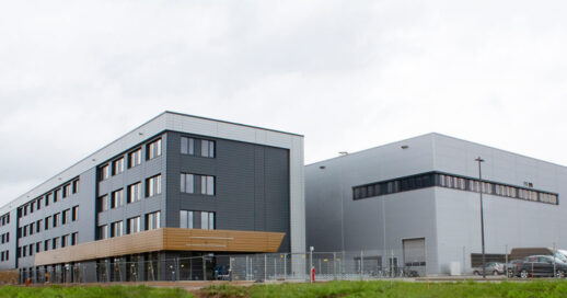Akasol_Headquarter_Gigafactory_Darmstadt_2020-1024x538