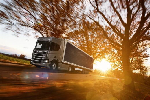 ScaniaSolarLkw