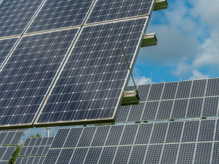 New-Solar-Tariff-Record-of-₹2_kWh_-Why-Did-it-Go-So-Low_