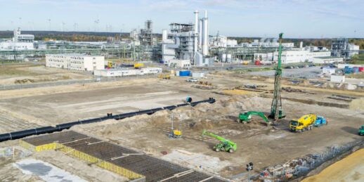 basf-schwarzheide-baustelle-888x444