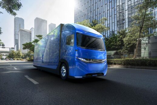 Daimler-e-Fuso-Vision-One-2_W1200