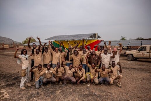 Africa GreenTec elektrifiziert Afrika. Das deutsche Sozialunternehmen Africa GreenTec bringt frischen Wind in den Energiesektor des Tschad und setzt damit ein Zeichen für den ganzen Kontinent. / Weiterer Text über ots und www.presseportal.de/nr/154708 / Die Verwendung dieses Bildes ist für redaktionelle Zwecke unter Beachtung ggf. genannter Nutzungsbedingungen honorarfrei. Veröffentlichung bitte mit Bildrechte-Hinweis.