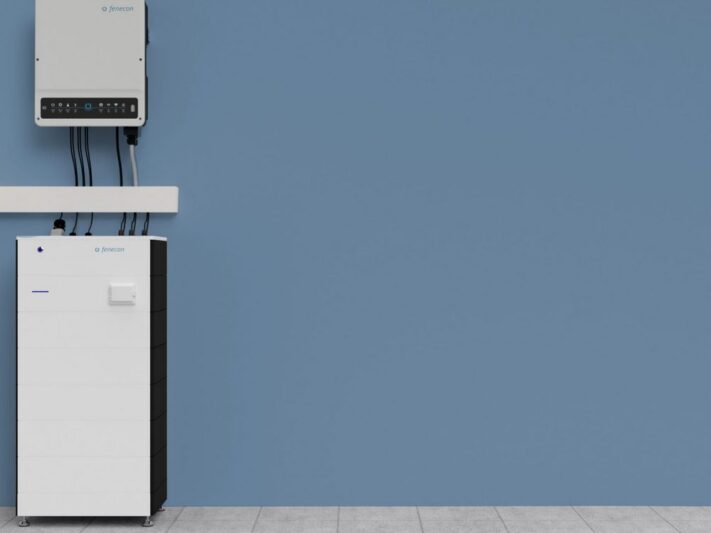 5SHome_blue_wall-scaled-jh