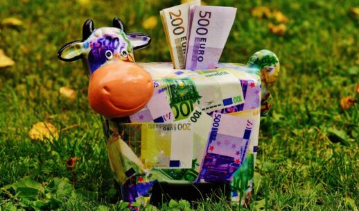 piggy-bank-1510525_1920_Sparschwein-e1623765742665-1536x902
