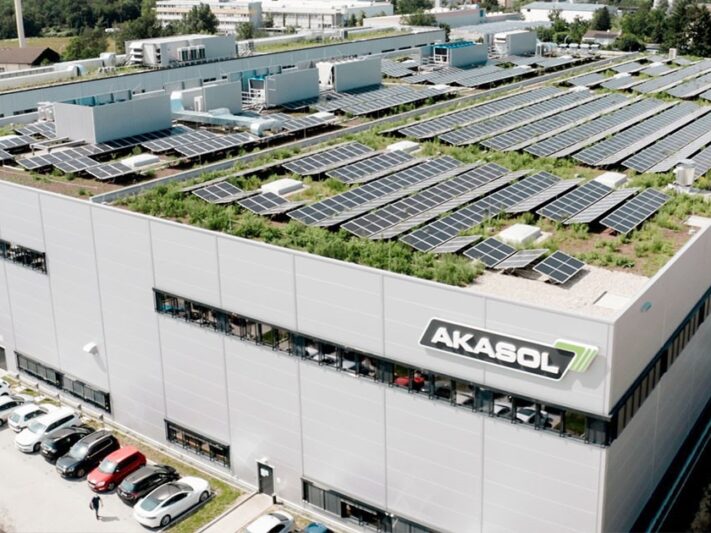 Akasol_Gigafactory_1_Darmstadt_Deutschland_Batterie_Nutzfahrzeuge_2021