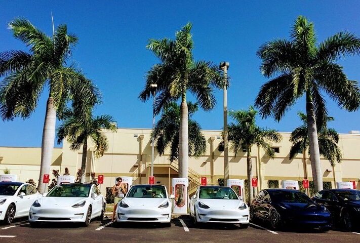 TeslaSupercharging
