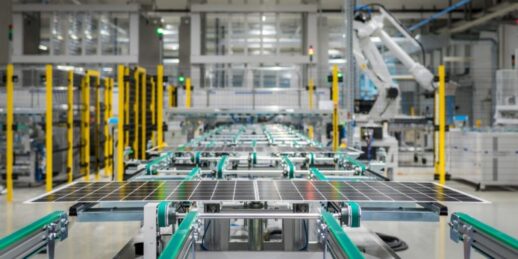 Heckert_Solar_Modulproduktion_Thueringen_2021-scaled-e1632989958454-1024x512