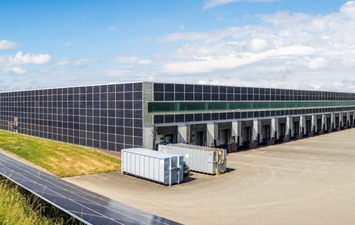 Heckert_Solar_Modulwerk_Thueringen_2021-1024x450