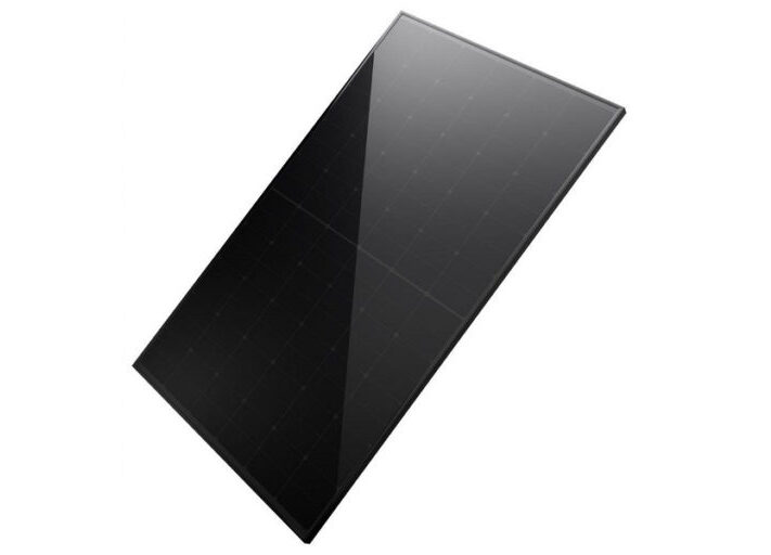 Longi_Onyx_Zero_Busbar-Halbzellen_2021-1024x512