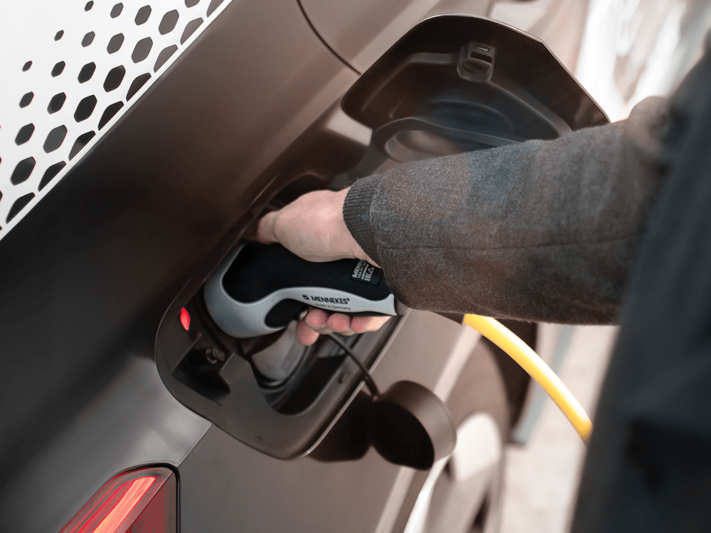 volkswagen-id3-typ-2-type-2-symbolbild-unsplash-2021-01-min