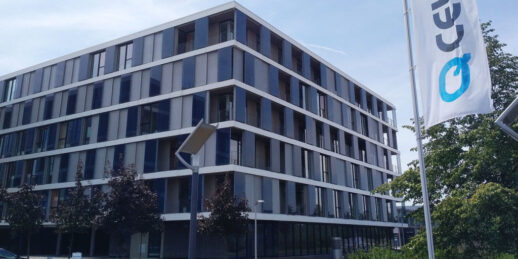 Hanwha_Q-Cells_Deutschland_Thalheim-1024x512