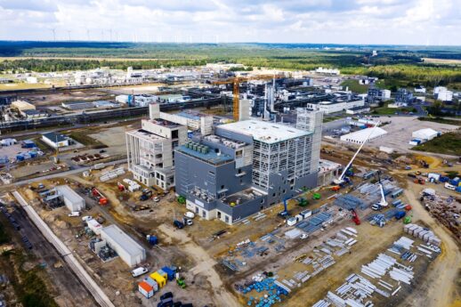 BASF und CATL unterzeichnen Rahmenvertrag, um globale Klimaneutralitätsziele schneller zu erreichen