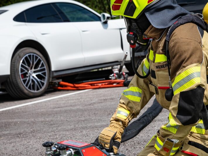 rosenbauer-akku-loeschsystem