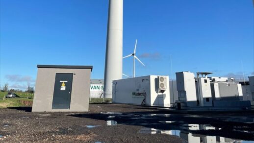 Leclanche_Hybrid-Energiespeicher_Lithium-Ionen-Batterie_Schwungrad-800x451