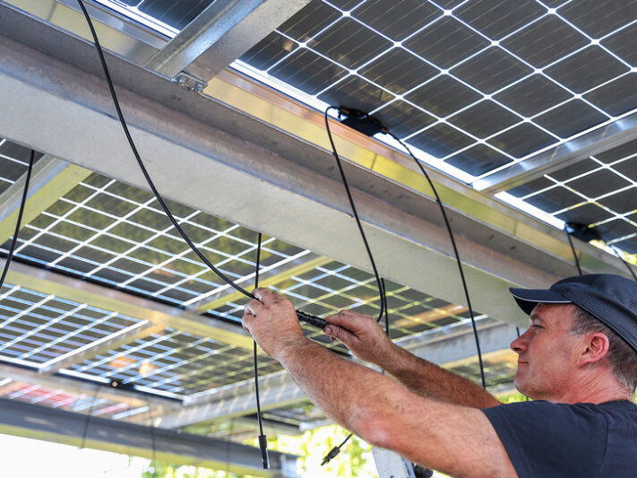 csm_Bau_Solar_Carport_Marina_Lohrbach_AdobeStock_218390290_2434x1310_8370268435